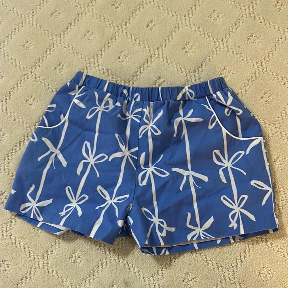 TBBC blue bow shorts size 5